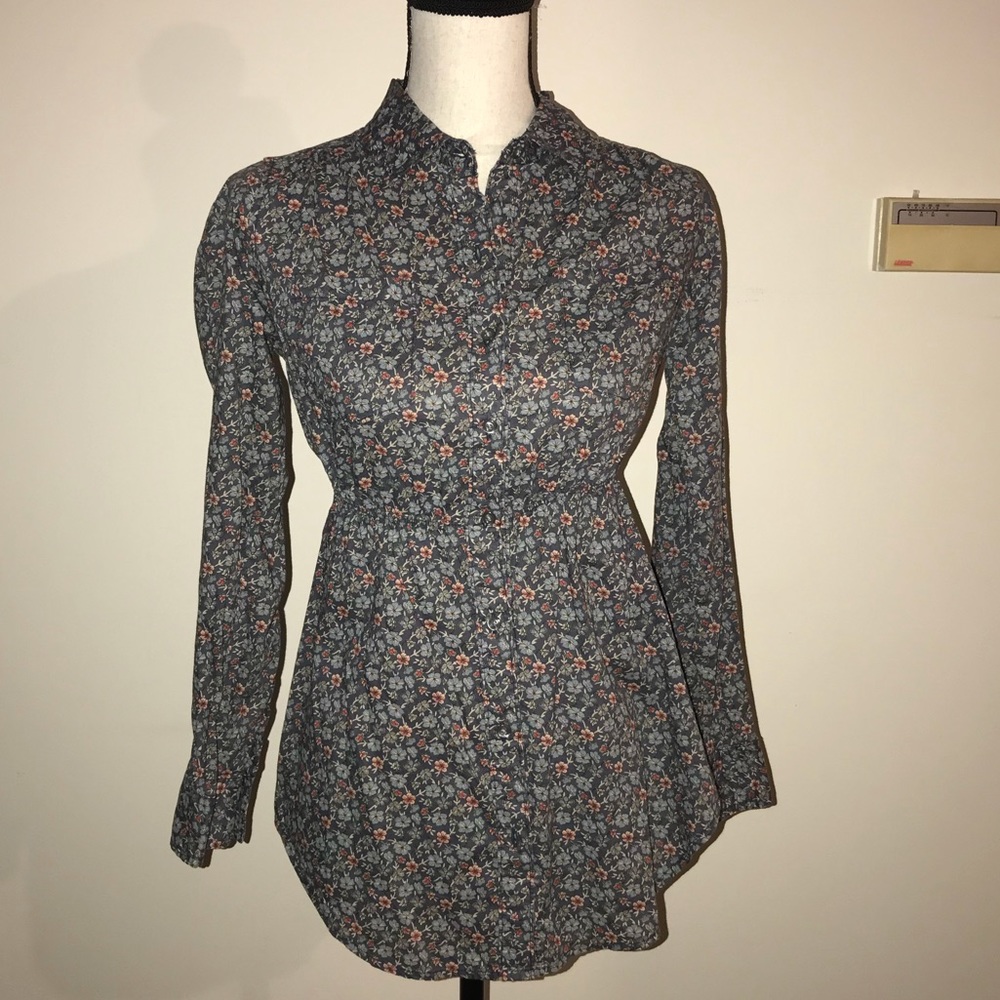 Zara women’s floral button down size M